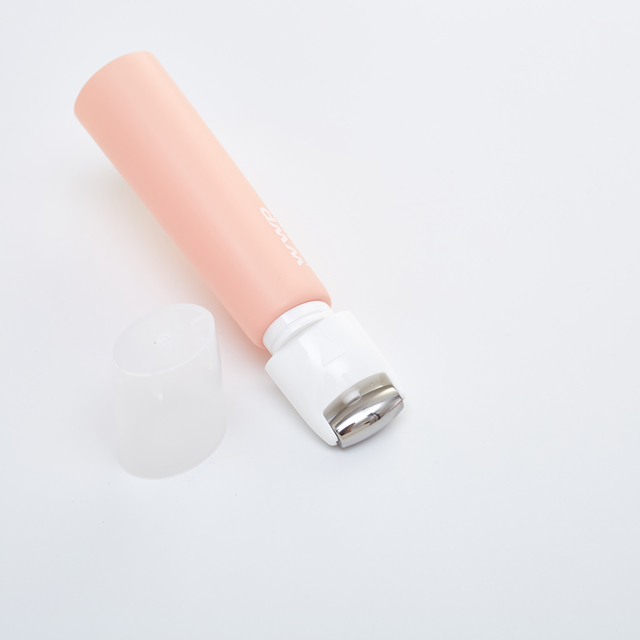 30-50 مل أداة توزيع المكياج المعدنية ذات الأسطوانة المعدنية للتدليك الواقي من الشمس أنبوب ناعم